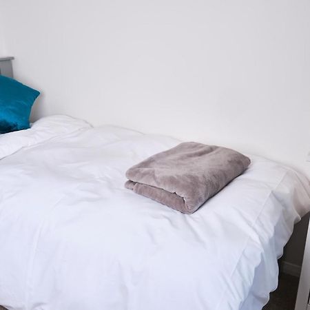 Appartamento Parkway House - Modern With Great Transport Links Bristol Esterno foto